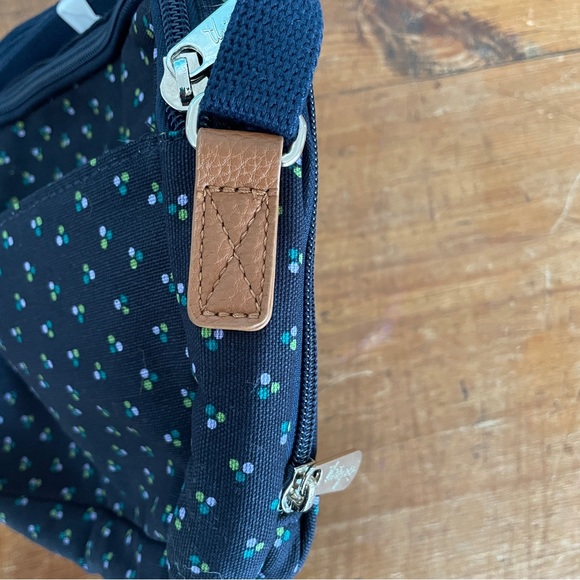 Crossbody bag - Picture 4 of 12